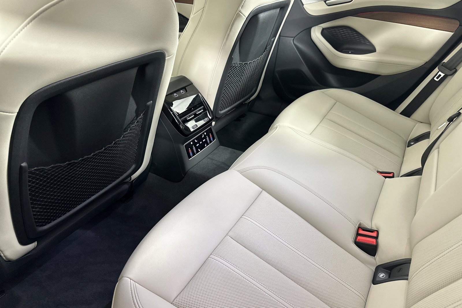 New 2026 Audi A6 Premium Plus image 11