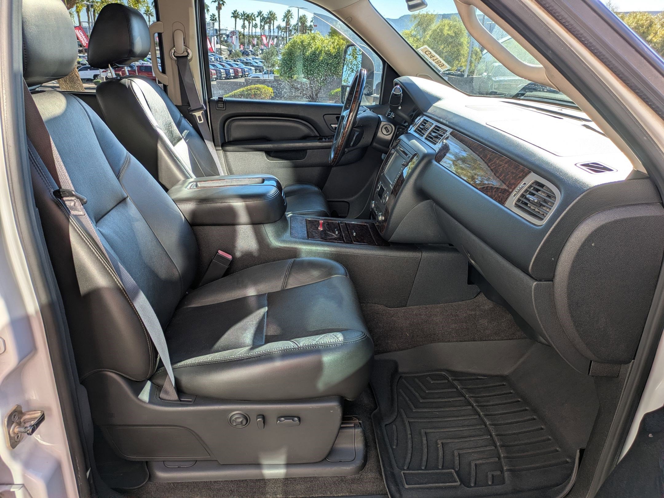 Used 2013 GMC Sierra 3500 Denali image 19