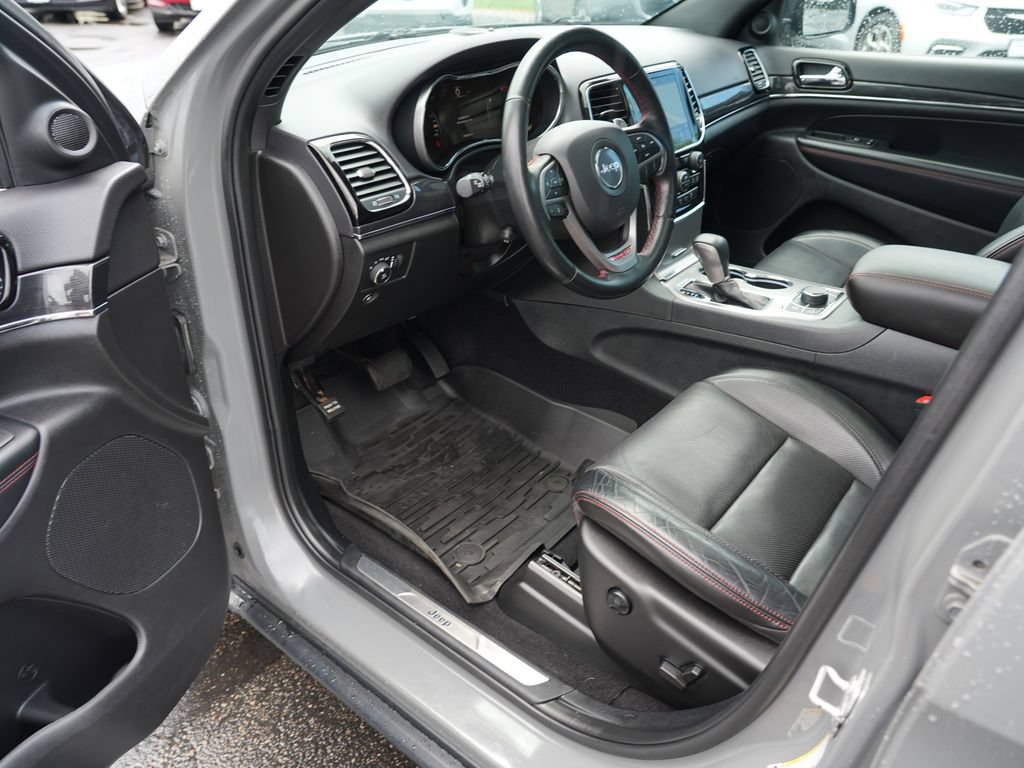Used 2021 Jeep Grand Cherokee Trailhawk w/ Trailhawk Luxury Group AWD/4WD image 13