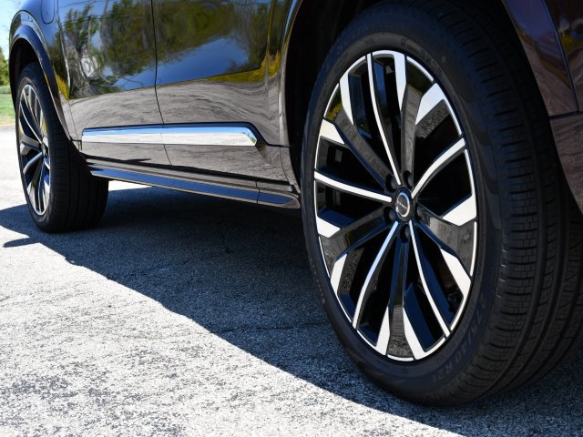 New 2026 Volvo XC90 T8 Ultra w/ Protection Package Premier AWD/4WD image 9