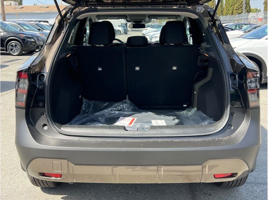 New 2027 Nissan Kicks SV FWD image 5