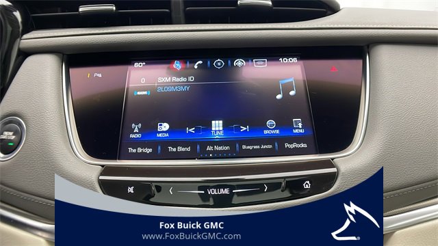 Used 2017 Cadillac XT5 Luxury w/ Driver Awareness Package image 22