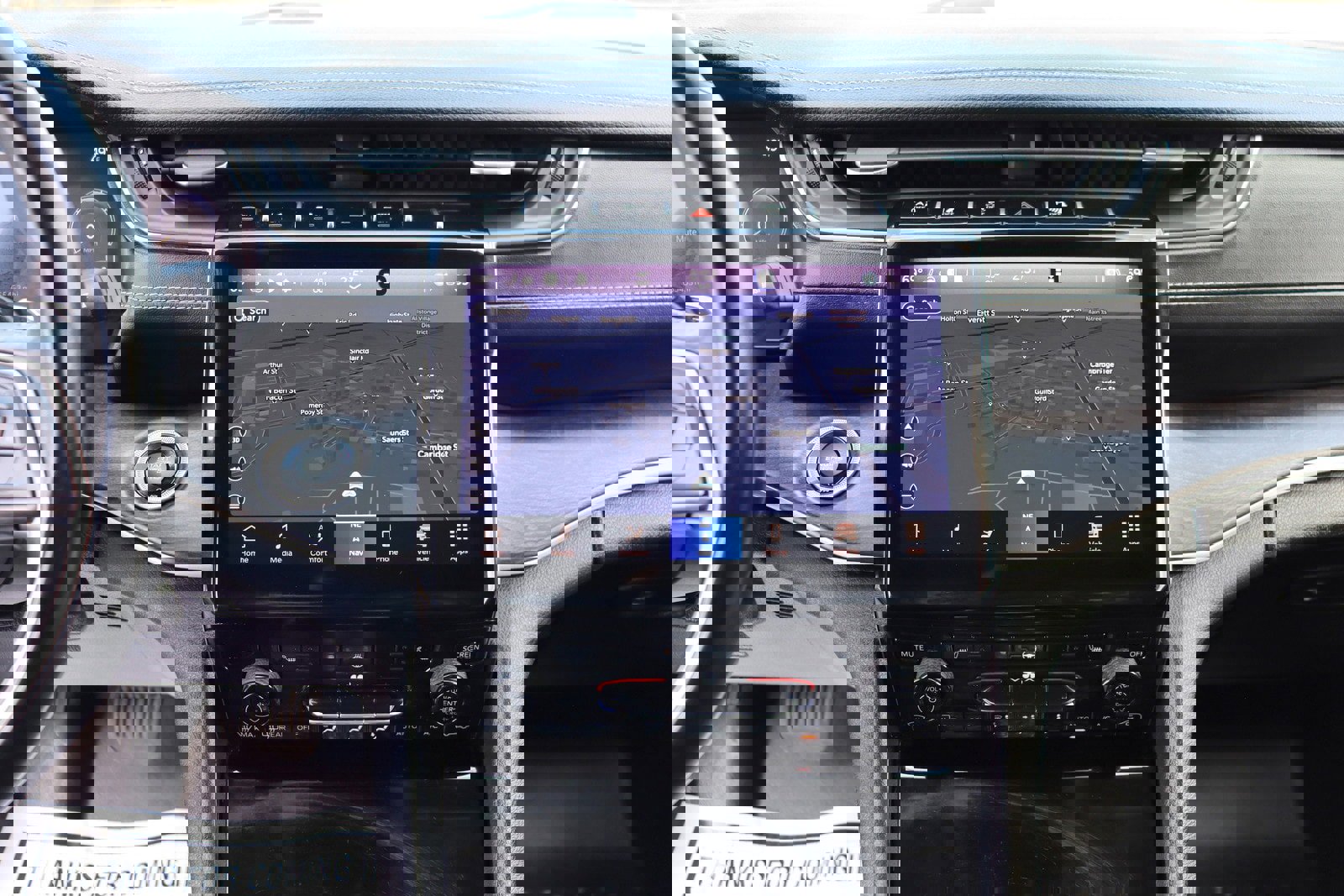 Used 2021 Jeep Grand Cherokee L Limited image 34