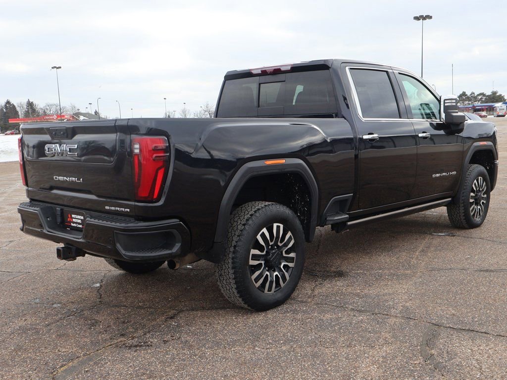 Used 2024 GMC Sierra 2500 Denali Ultimate w/ Max Trailering Package image 14