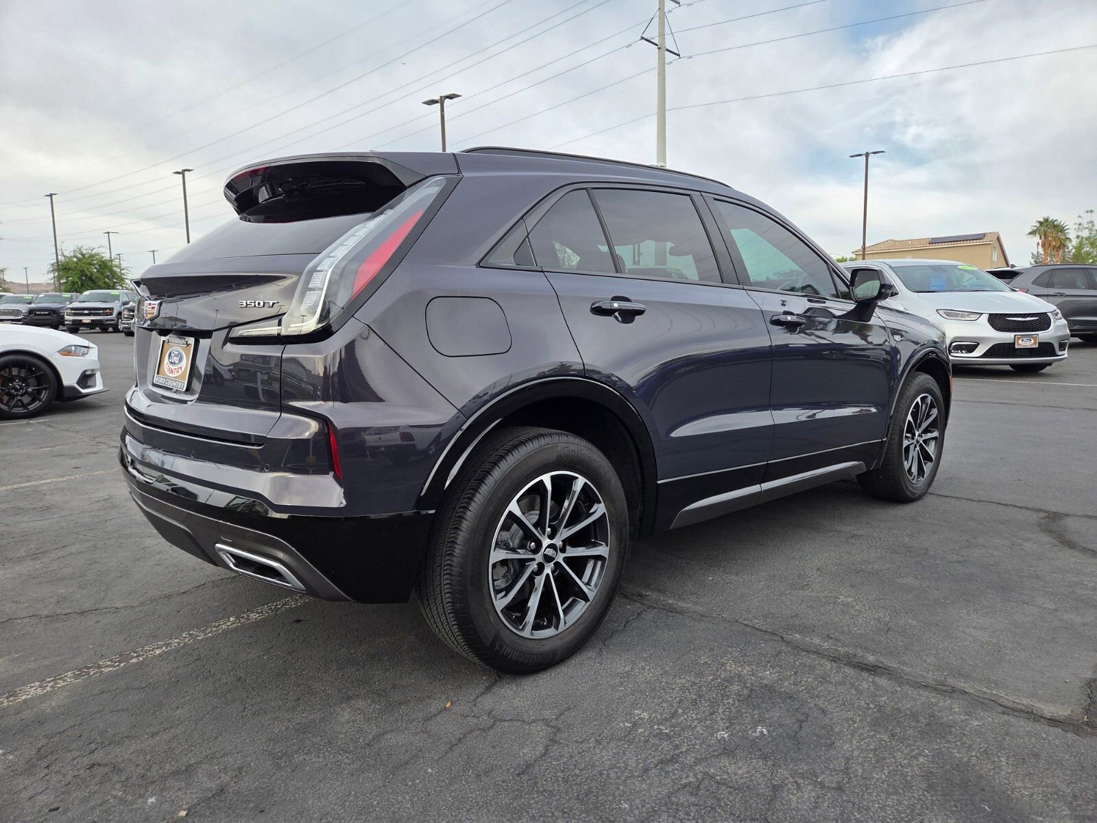 Used 2024 Cadillac XT4 Sport w/ Cold Weather Package image 6