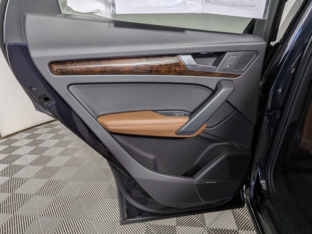 Used 2018 Audi Q5 Prestige w/ Prestige Package image 42