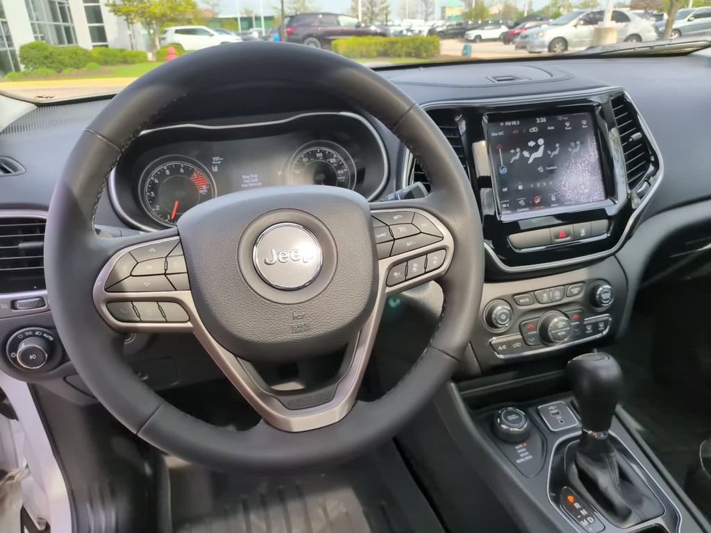 Certified 2022 Jeep Cherokee Limited w/ Elite Package AWD/4WD image 34