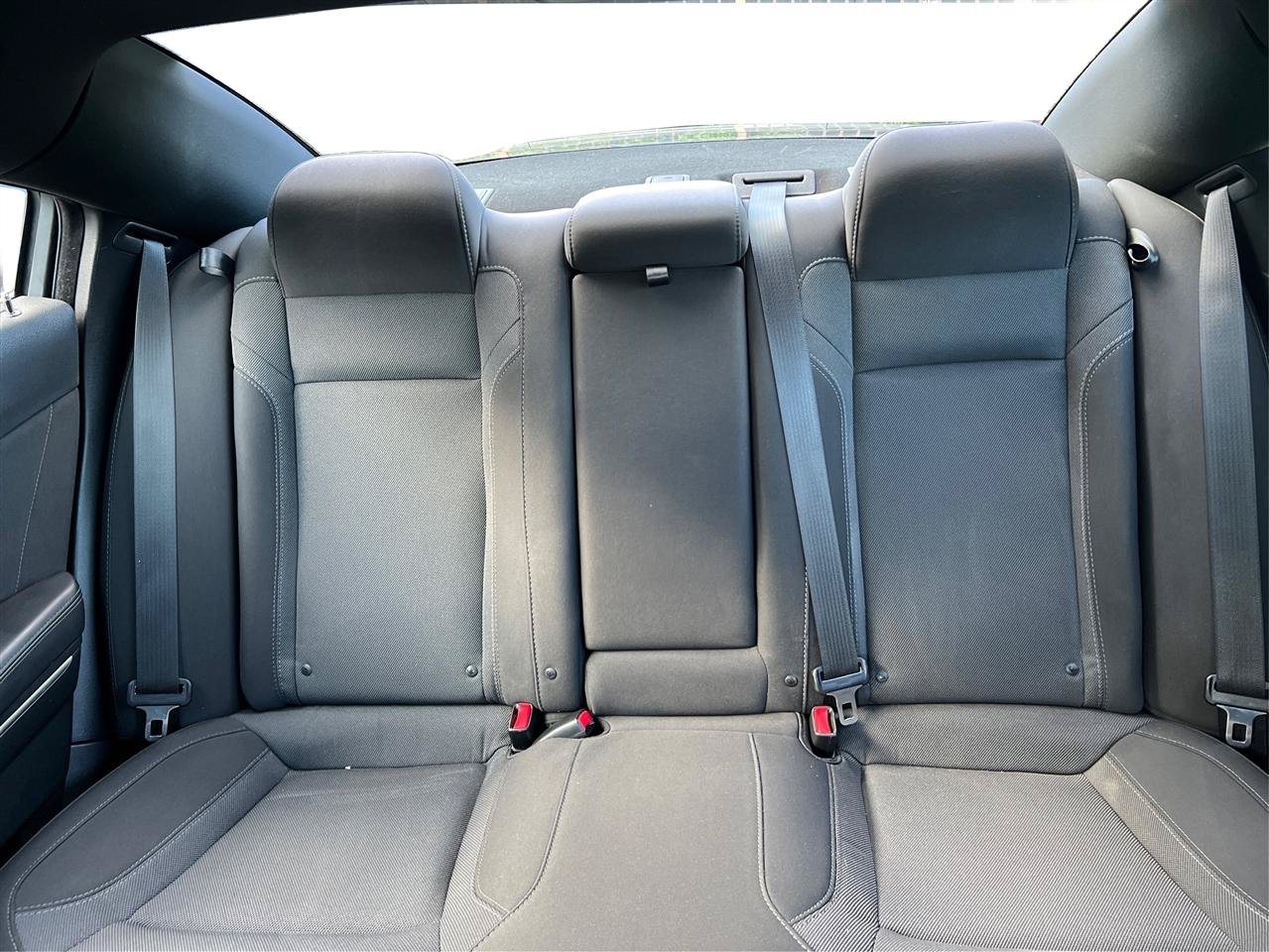 Used 2018 Dodge Charger SXT Plus RWD image 23