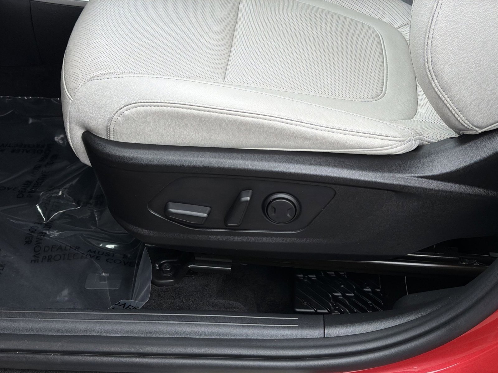 Certified 2023 Hyundai Tucson Limited AWD/4WD image 14