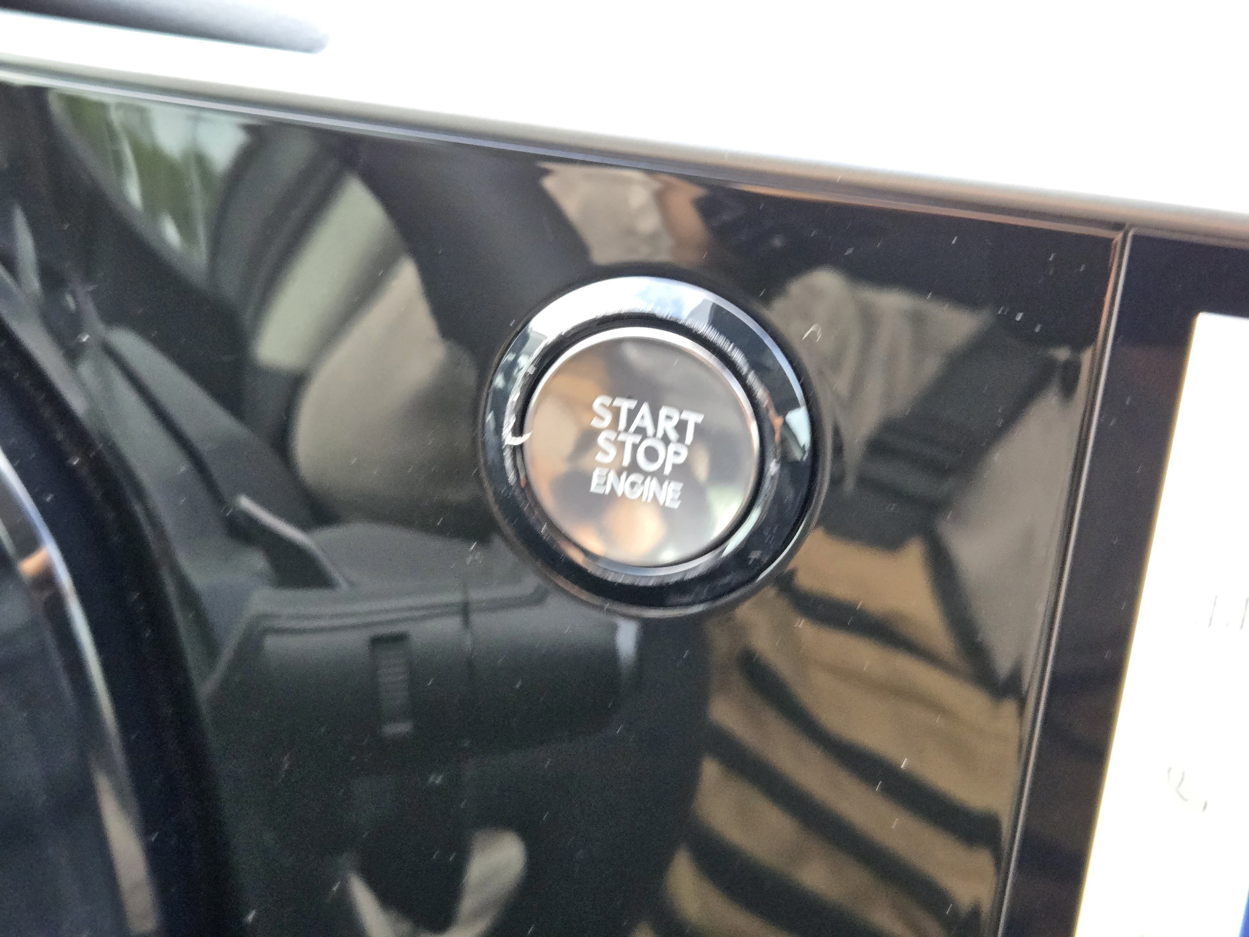 Used 2024 Lexus NX 250 FWD w/ Towing Package (2000 Lbs) image 40