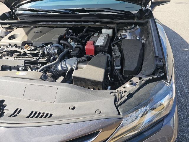 Used 2023 Toyota Camry XSE FWD image 21
