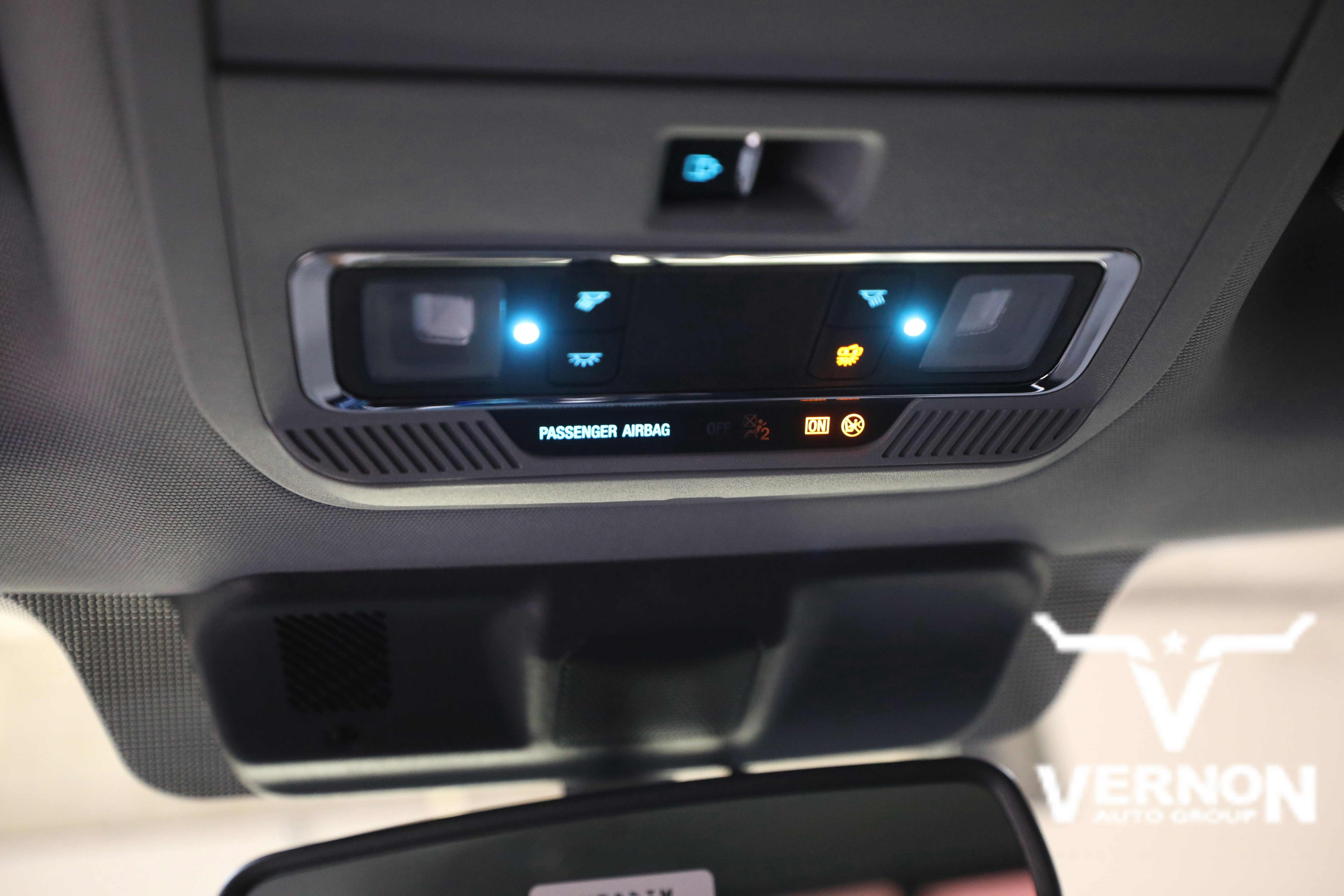 New 2026 Ford F250 Lariat w/ Chrome Package image 36