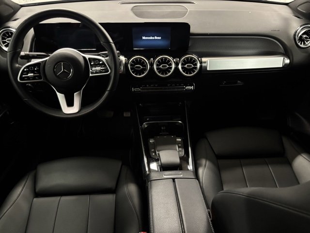 Used 2021 Mercedes-Benz GLB 250 image 11