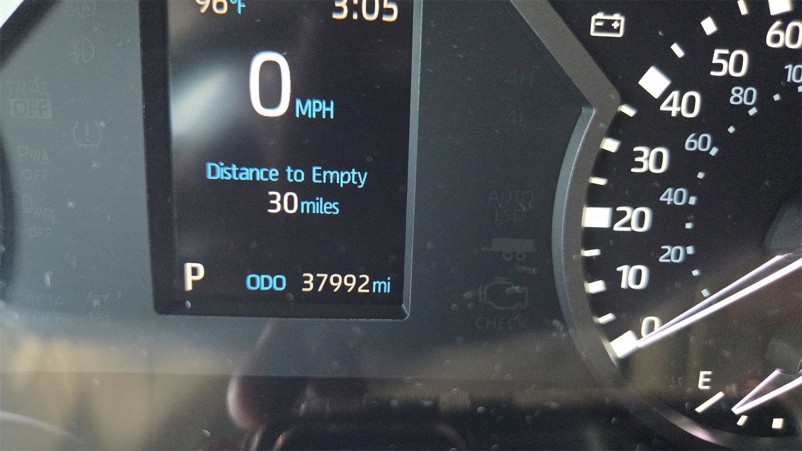 Used 2023 Toyota Tundra Limited image 12