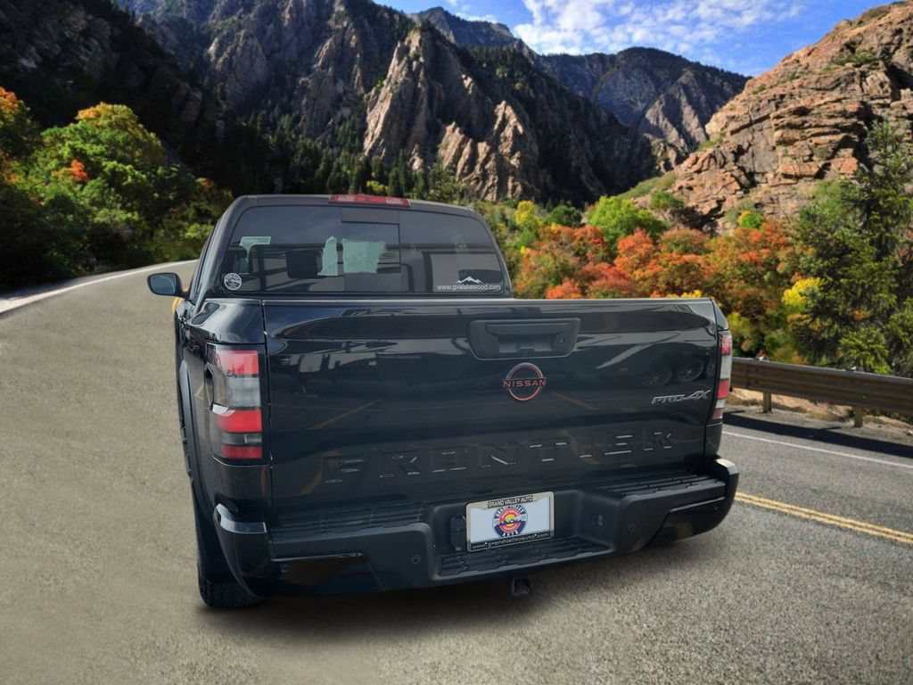 Used 2023 Nissan Frontier PRO-4X w/ Technology Package AWD/4WD image 4