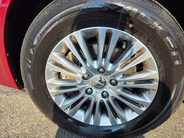 Used 2014 Chrysler Town & Country Touring-L FWD image 9