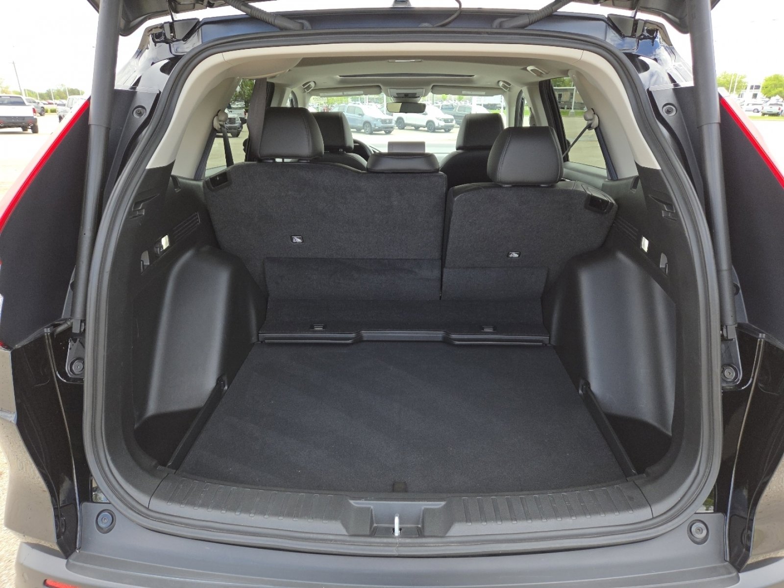 Used 2025 Honda CR-V EX-L image 19