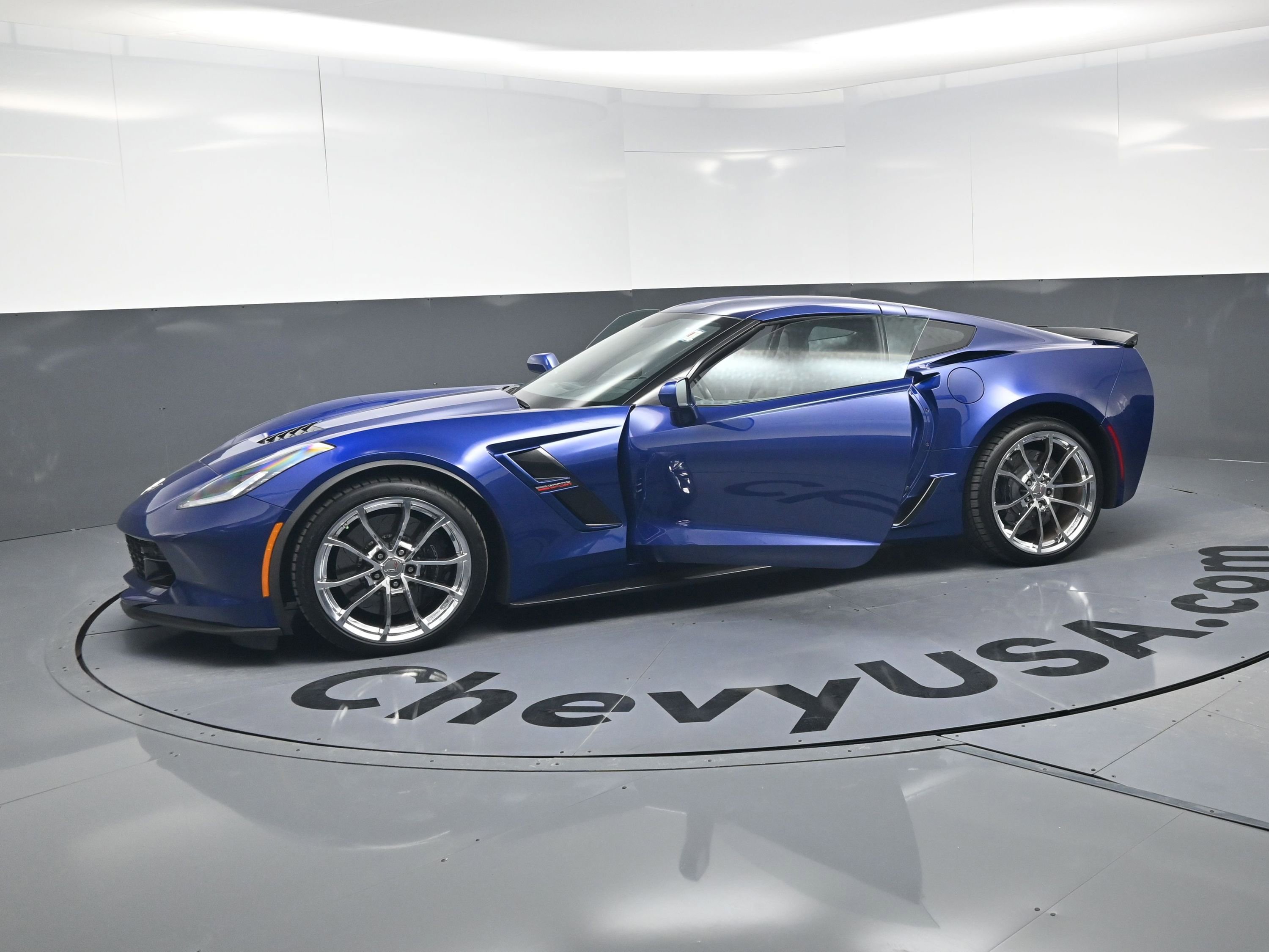 Used 2018 Chevrolet Corvette Grand Sport image 21