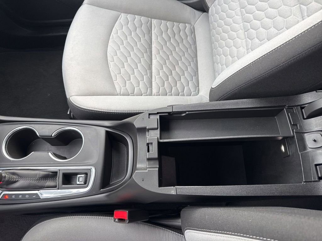 Used 2020 Chevrolet Equinox LT w/ Driver Convenience Package image 22