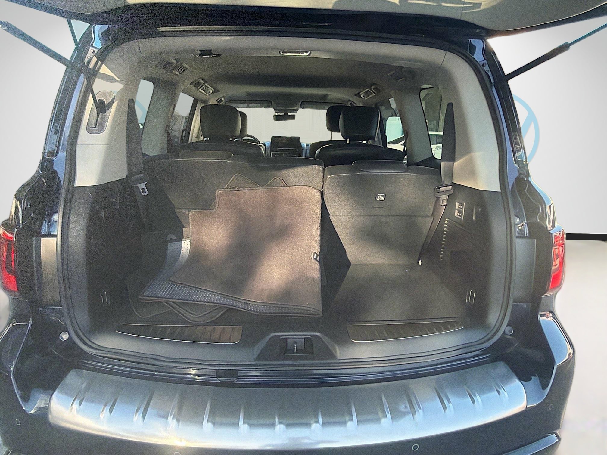 Used 2023 INFINITI QX80 Premium Select w/ Cargo Package RWD image 27