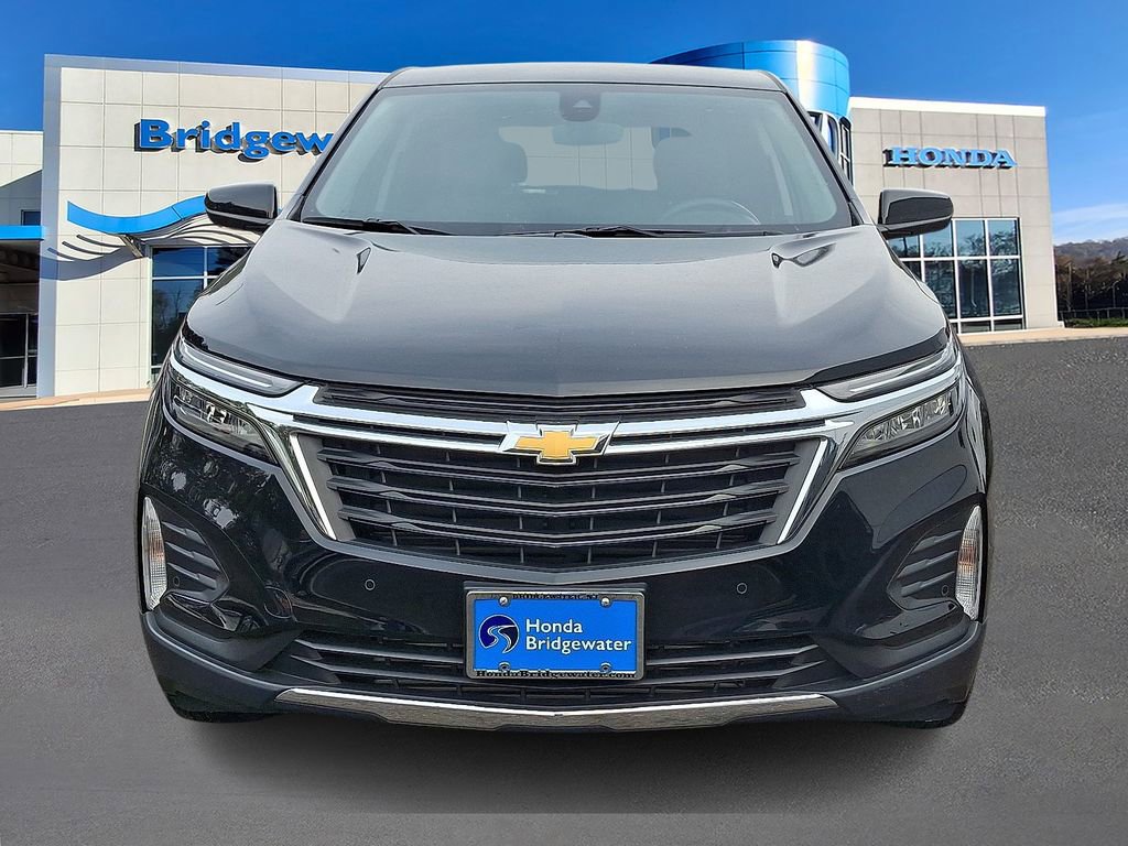 Used 2022 Chevrolet Equinox LT image 2