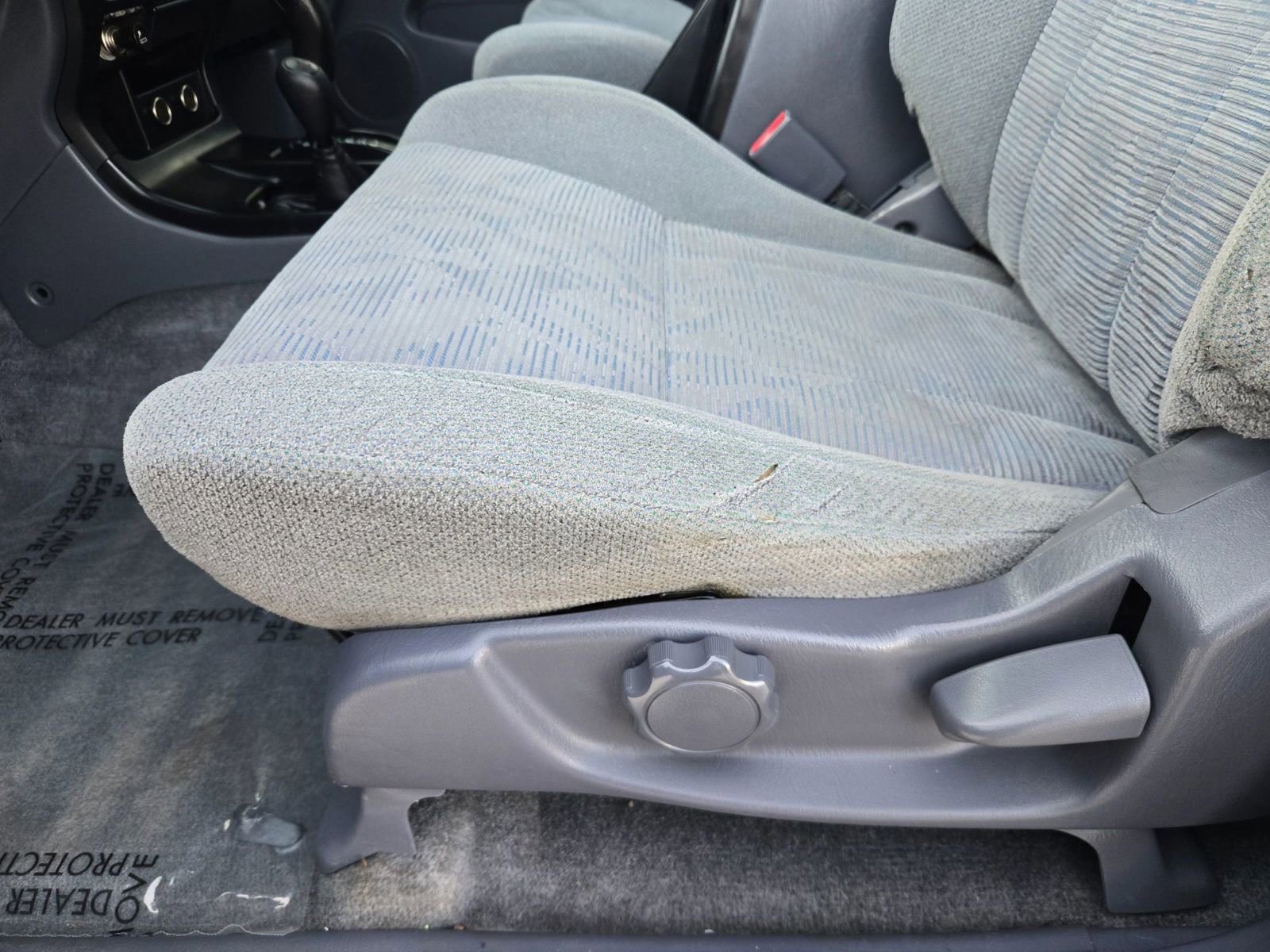 Used 2000 Toyota 4Runner SR5 image 13