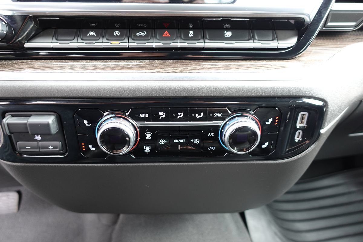 Used 2025 GMC Sierra 1500 Elevation AWD/4WD image 48