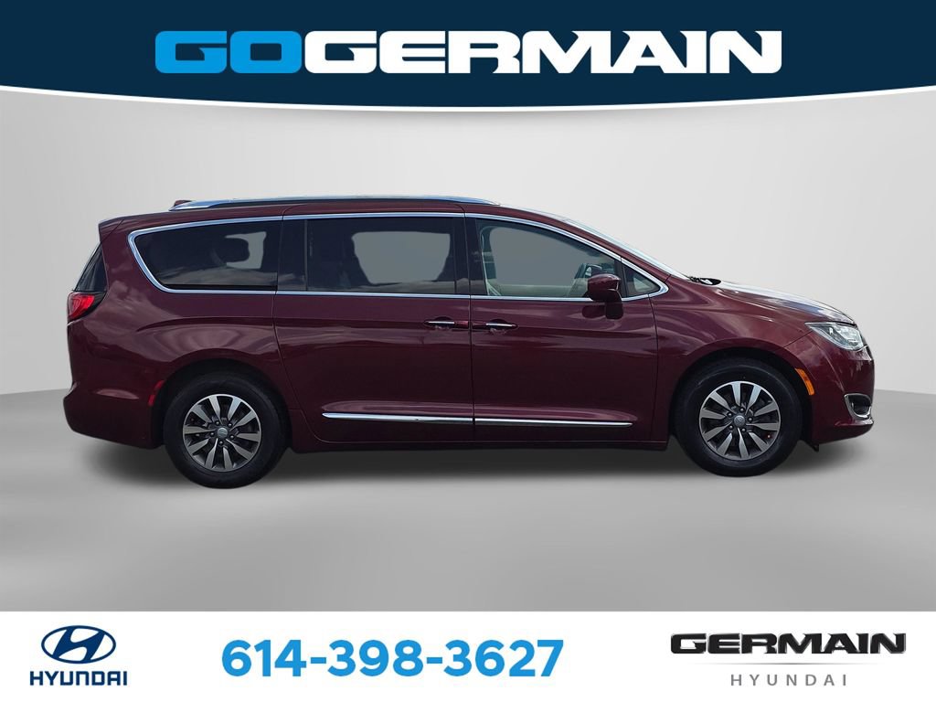 Used 2020 Chrysler Pacifica Touring-L Plus FWD image 7