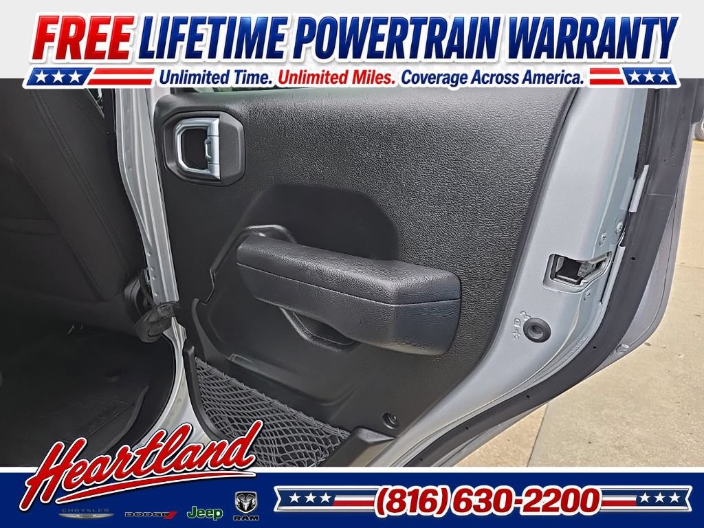 Used 2023 Jeep Gladiator Sport AWD/4WD image 80