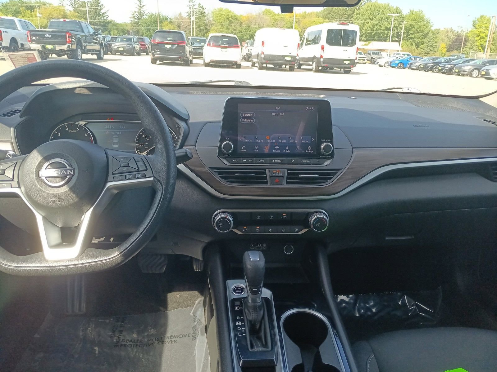 Used 2024 Nissan Altima 2.5 SV image 13