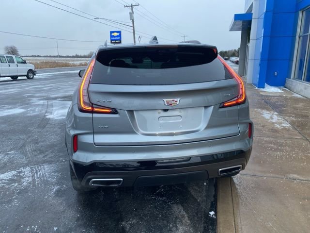 Used 2025 Cadillac XT4 Sport image 3