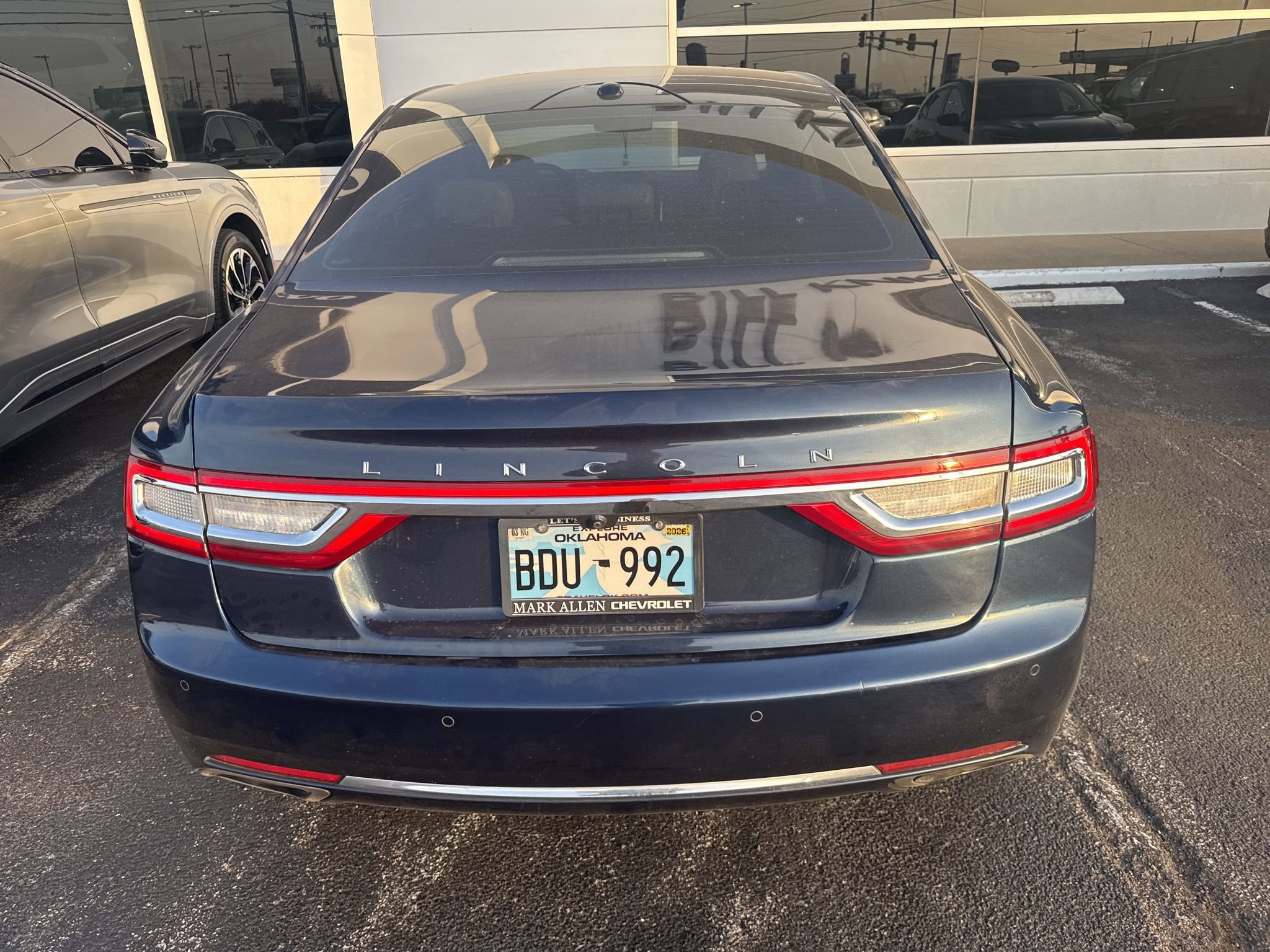 Used 2017 Lincoln Continental Reserve w/ Technology Package image 5