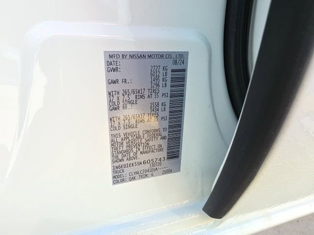 Used 2025 Nissan Frontier SV w/ SV Convenience Package image 30