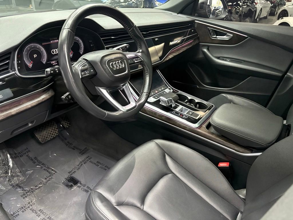 Used 2020 Audi Q8 Premium Plus AWD/4WD image 19