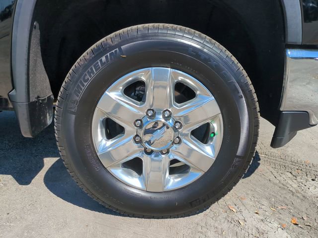 Used 2020 Chevrolet Silverado 3500 LTZ w/ LTZ Premium Package image 11