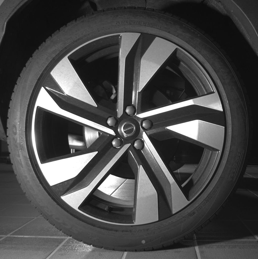 Certified 2023 Volvo XC40 B5 Plus w/ Protection Package Premier AWD/4WD image 18