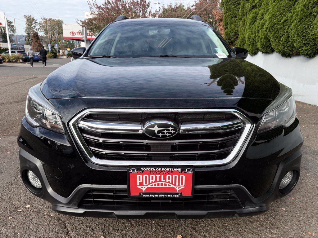 Used 2018 Subaru Outback 2.5i Premium AWD/4WD image 3