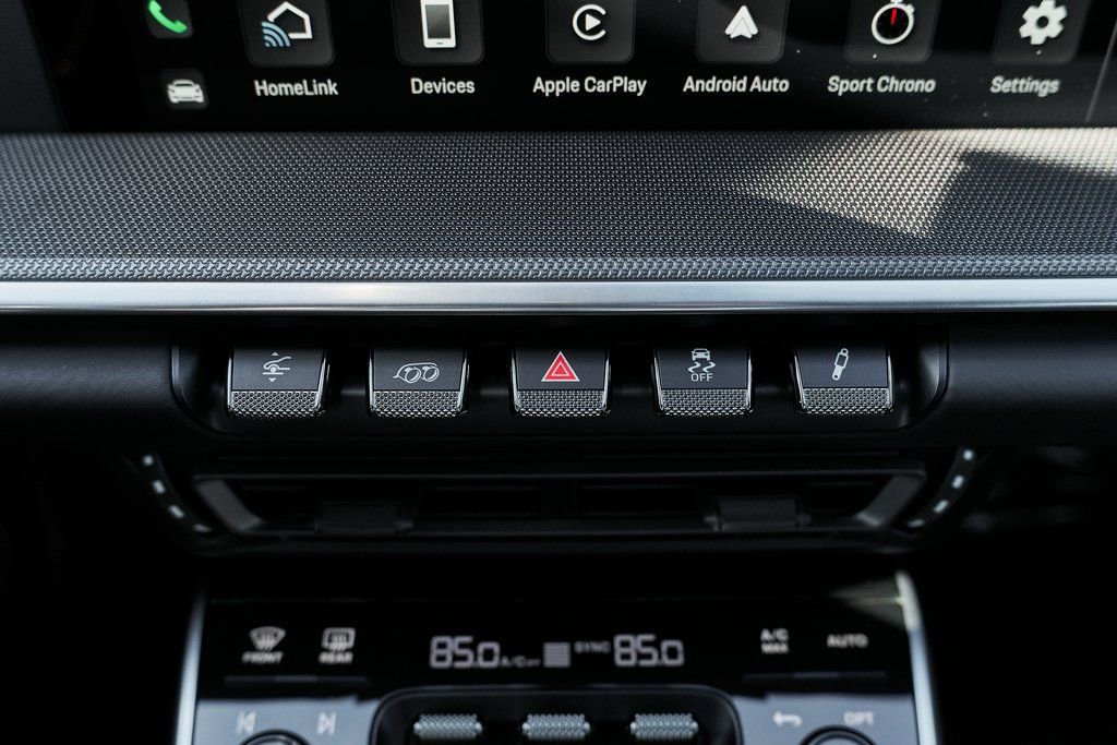 Used 2024 Porsche 911 Turbo image 57