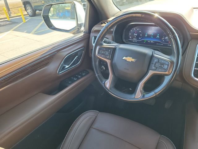 Certified 2024 Chevrolet Suburban High Country w/ Premium Package 2 image 13