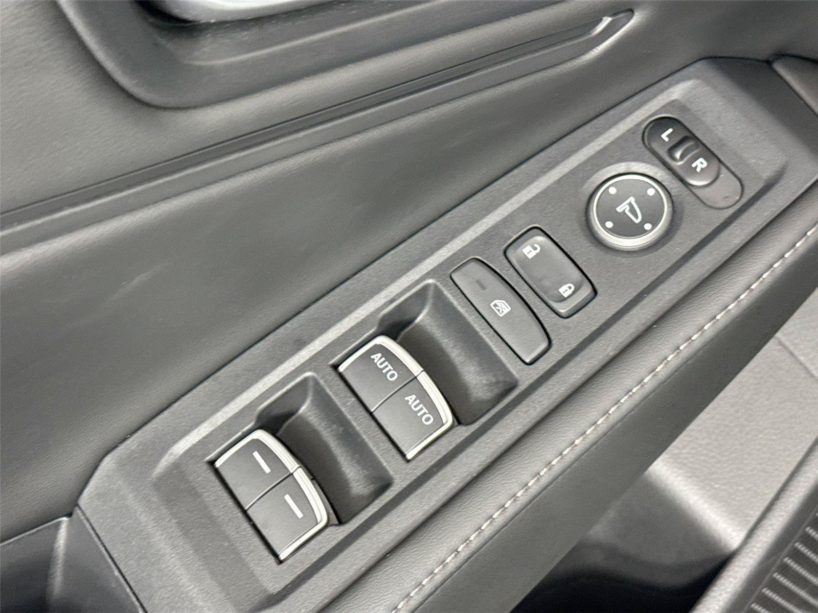 Used 2024 Honda Accord Sport image 28