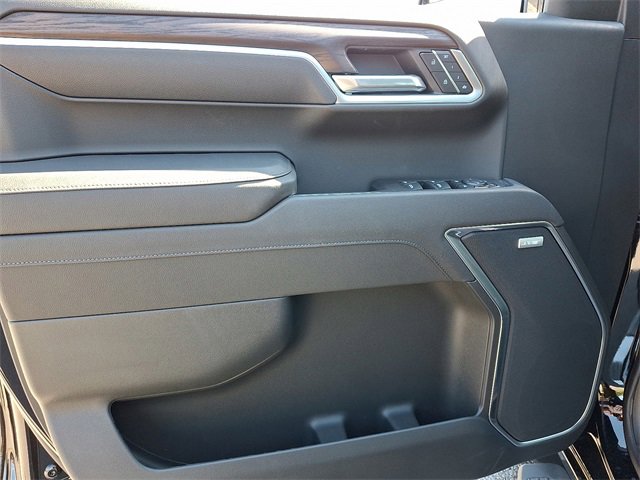 New 2026 GMC Sierra 1500 SLT w/ SLT Premium Package image 8