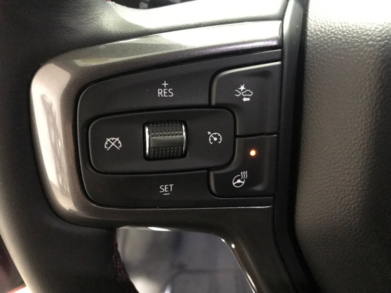 Used 2023 Chevrolet Tahoe RST w/ RST Performance Edition AWD/4WD image 33