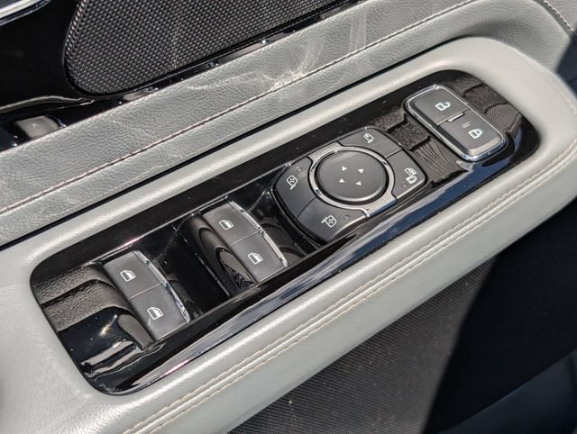 Used 2021 Lincoln Aviator Reserve w/ Equipment Group 201A RWD image 18