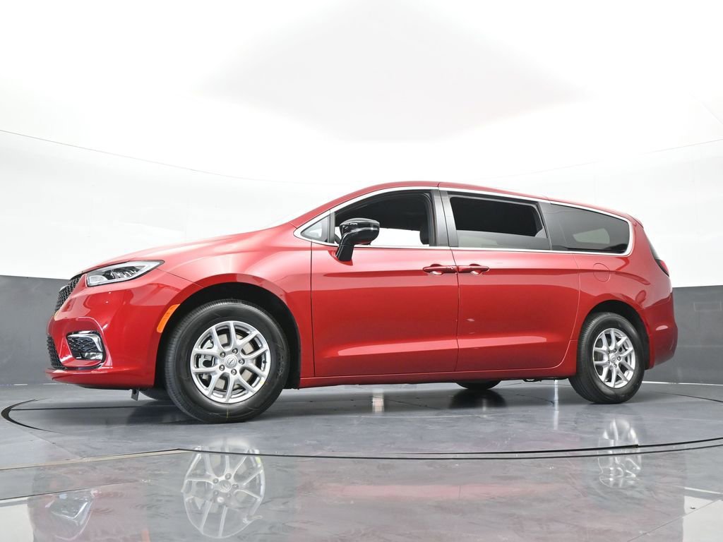 New 2026 Chrysler Pacifica Select image 53