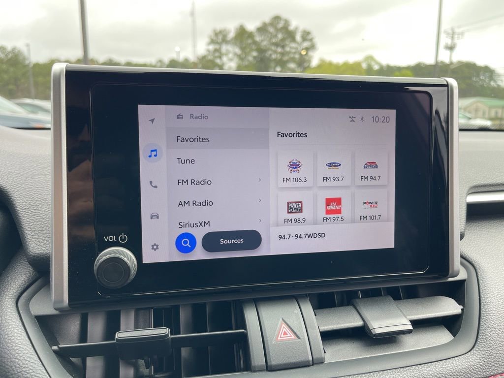 Used 2024 Toyota RAV4 SE w/ Weather & Moonroof Package image 10