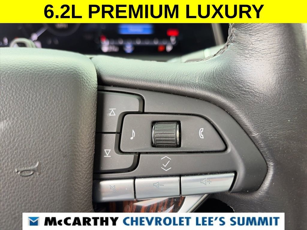Used 2023 Cadillac Escalade Premium Luxury w/ LPO, Illumination Package AWD/4WD image 25