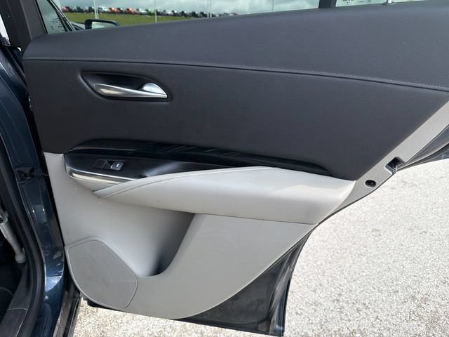 Used 2019 Cadillac XT4 Premium Luxury AWD/4WD image 32
