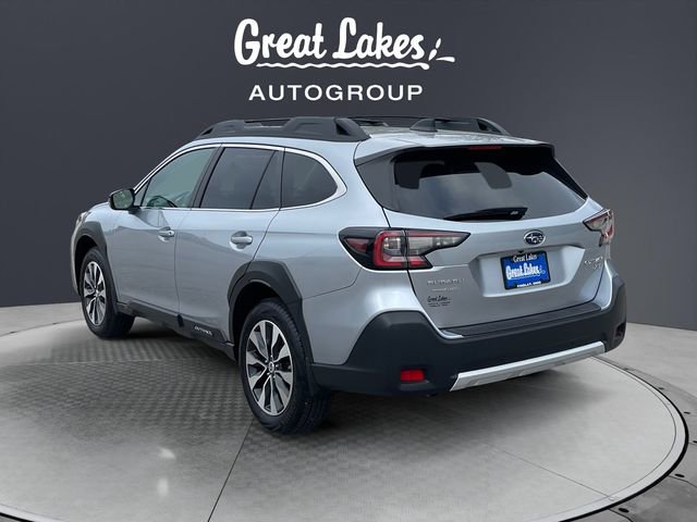 Used 2024 Subaru Outback Limited XT image 3