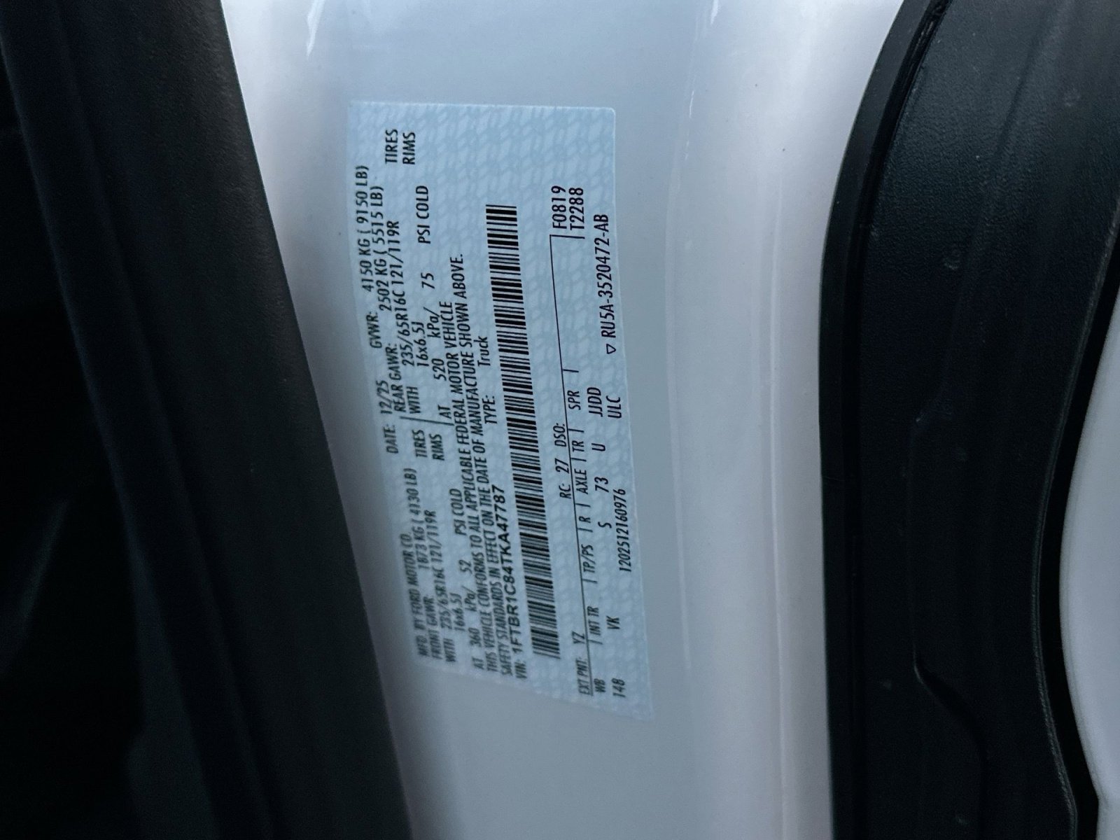 New 2026 Ford Transit 250 148 Medium Roof w/ Load Area Protection Package image 37