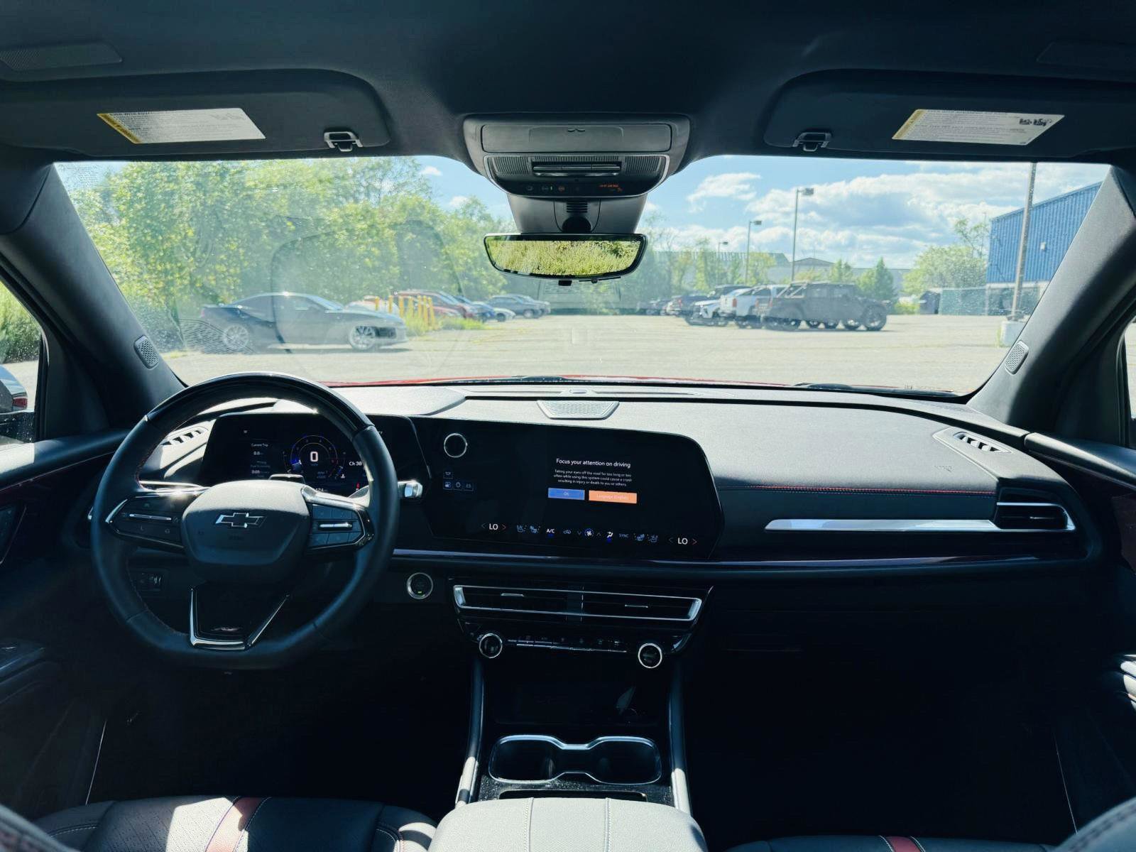 Used 2024 Chevrolet Traverse RS w/ LPO, Floor Liner Package image 33